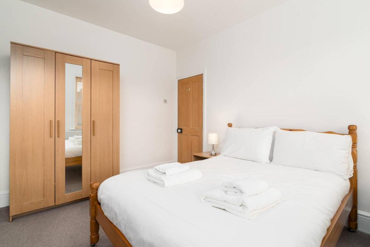 Guestready - Modern 2-Bed For 4 In Golders Green! Лондон Екстериор снимка