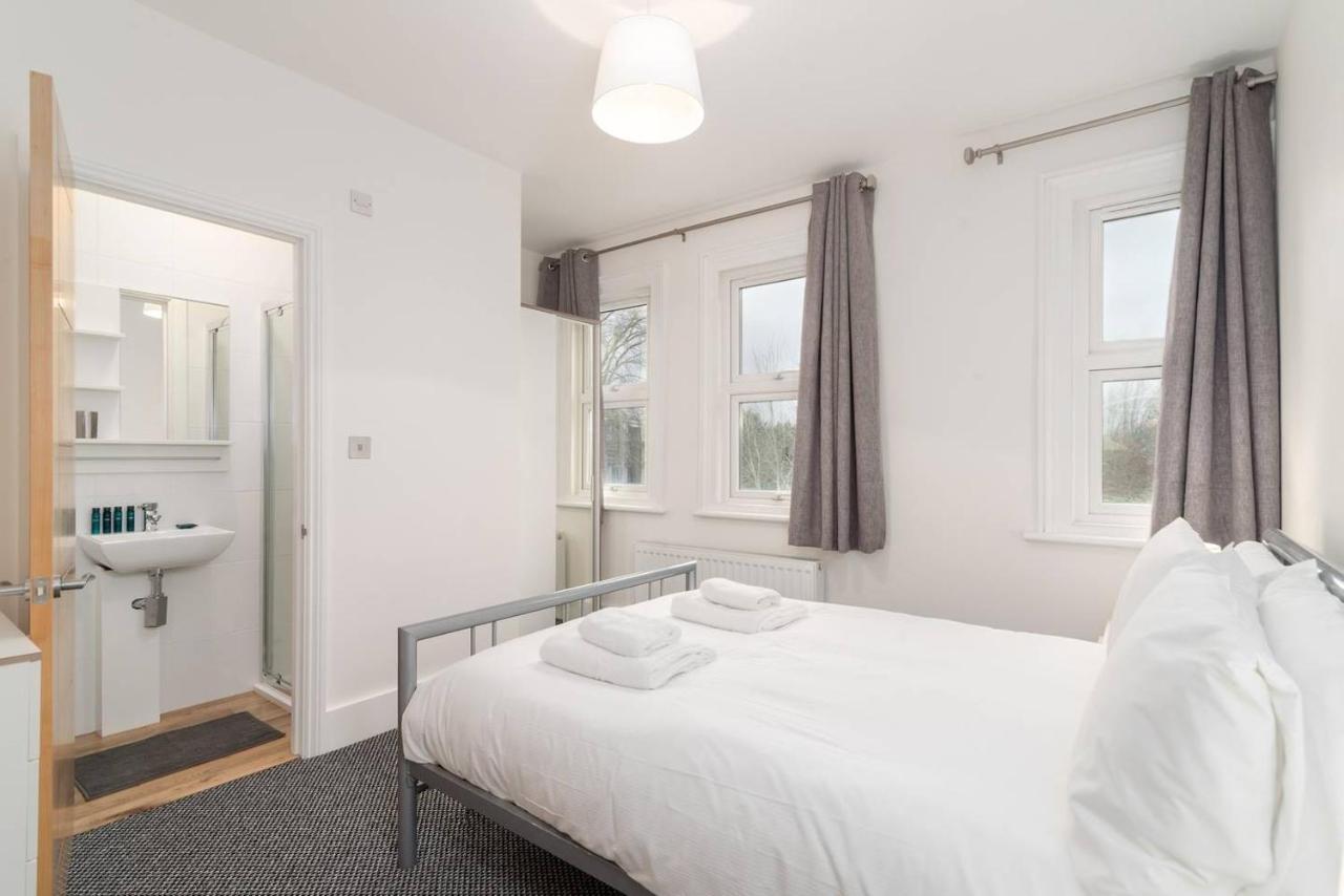 Guestready - Modern 2-Bed For 4 In Golders Green! Лондон Екстериор снимка